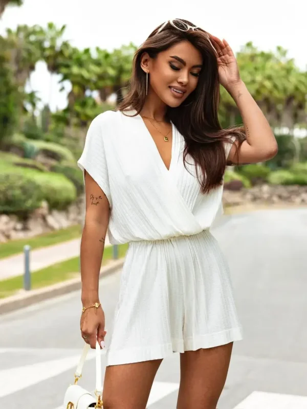 tenue d'été femme combinaison blanche