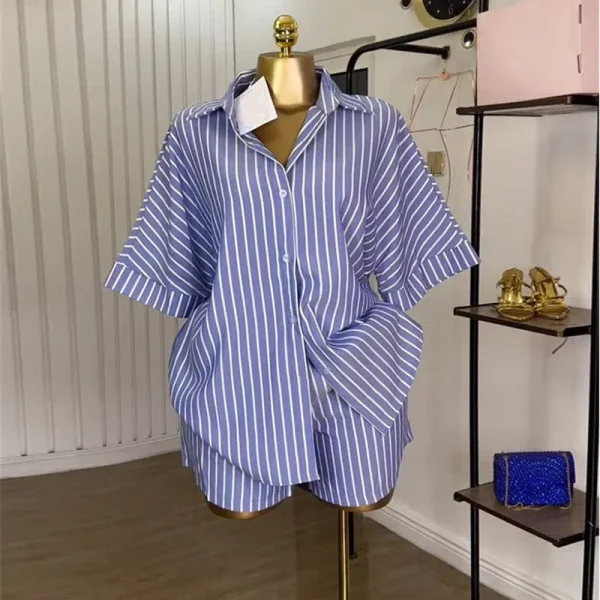 short rayé bleu et blanc femme