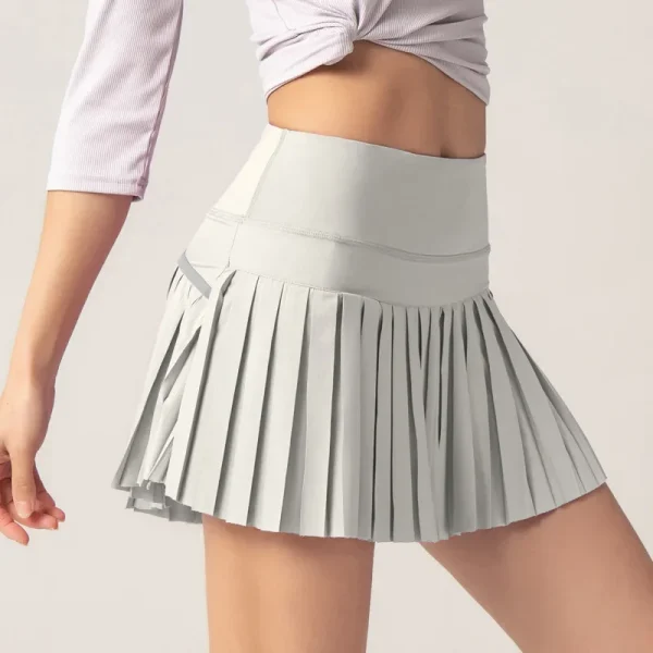 jupe short grise plissée