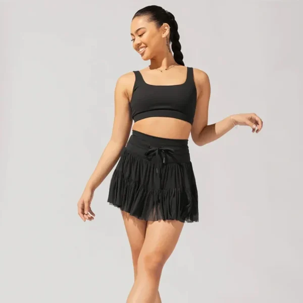 jupe short noire plissée en voile